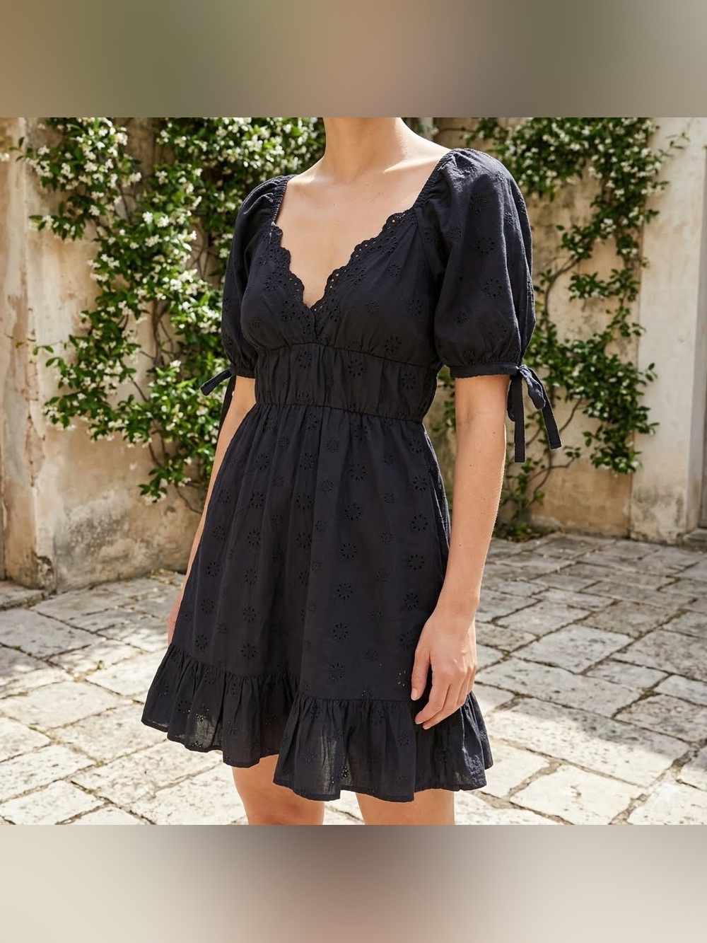 Brave Soul London Black Eyelet Milkmaid Mini Dress Puff Sleeve Small Cottagecore - Picture 7 of 7